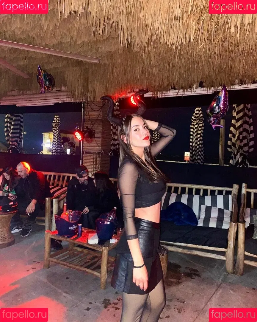 Sara Avni Onlyfans Photo Gallery 