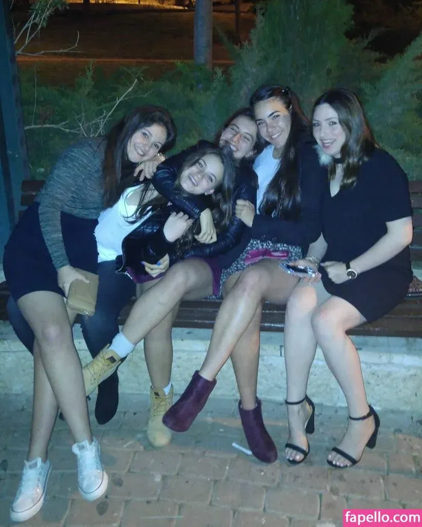 Sara Avni Onlyfans Photo Gallery 