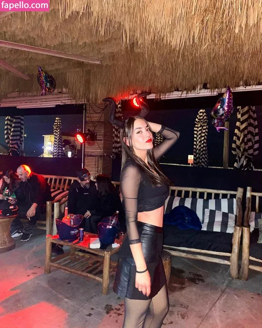 Sara Avni Onlyfans Photo Gallery 