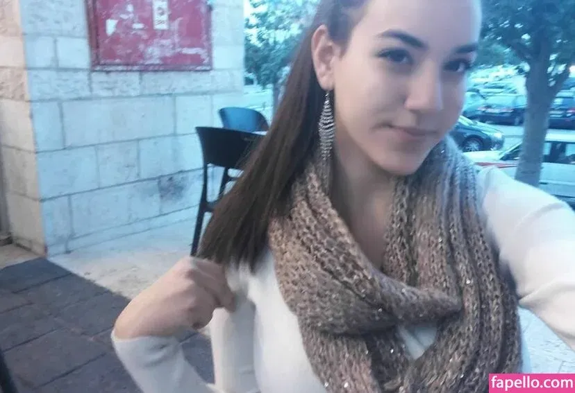 Sara Avni Onlyfans Photo Gallery 