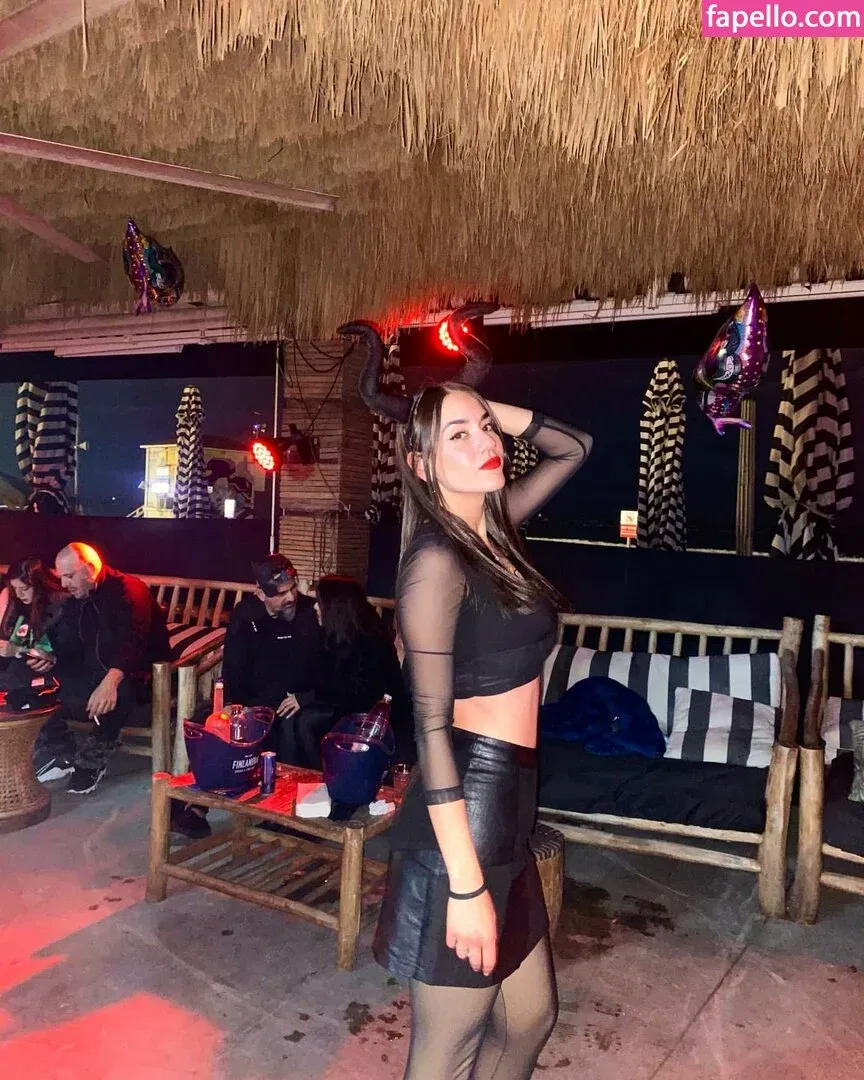 Sara Avni Onlyfans Photo Gallery 