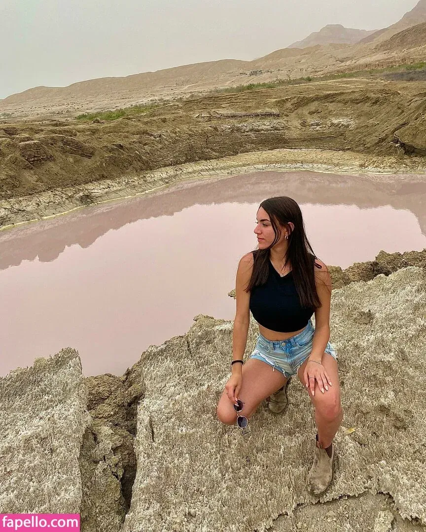 Sara Avni Onlyfans Photo Gallery 