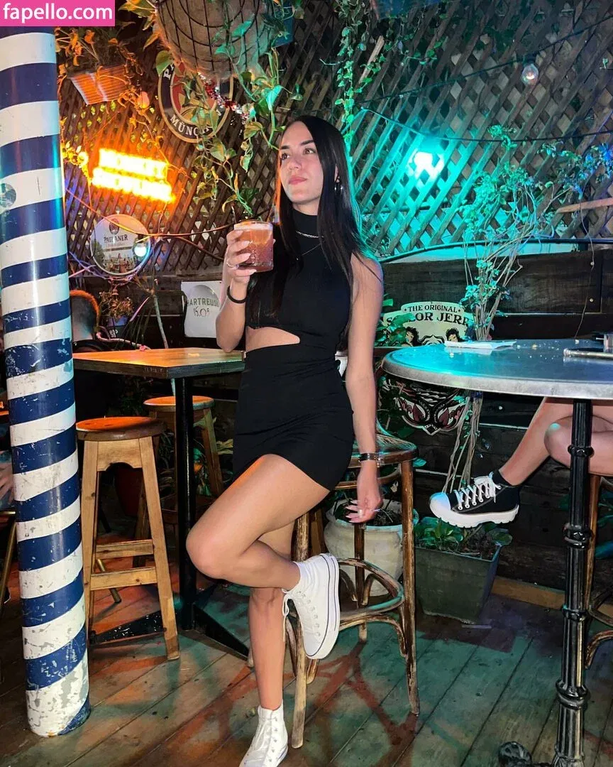 Sara Avni Onlyfans Photo Gallery 