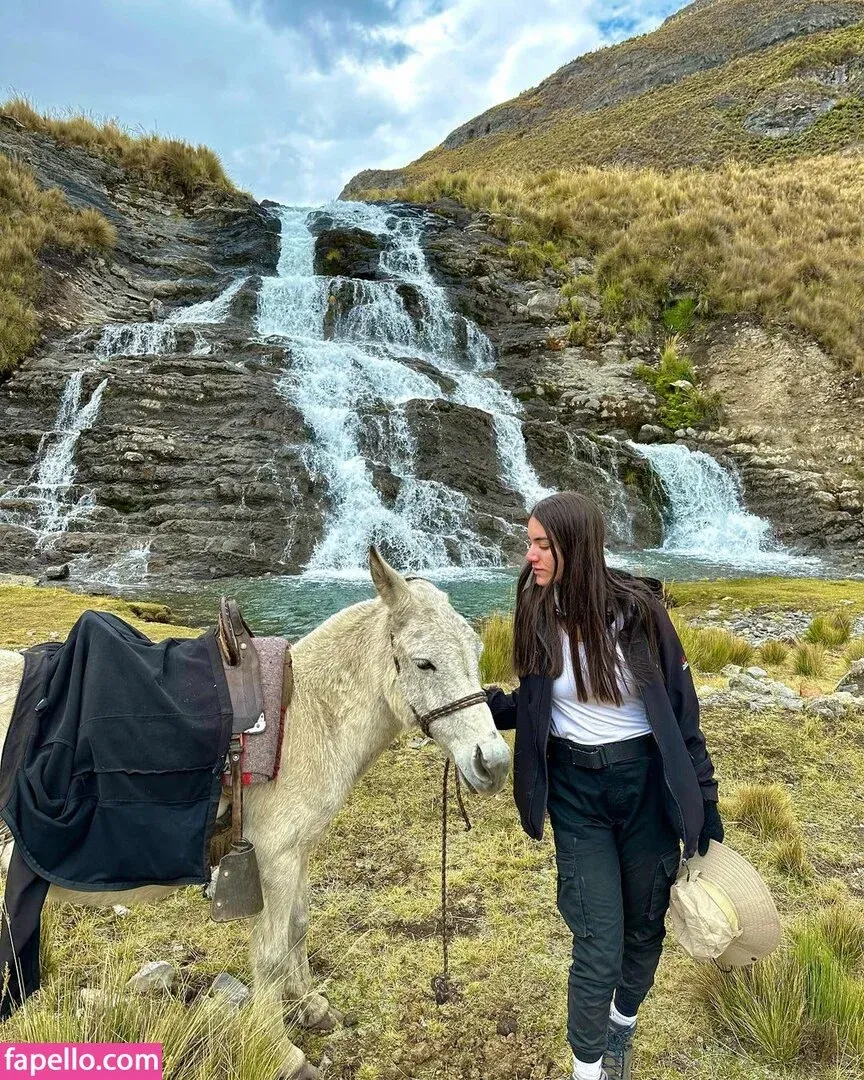 Sara Avni Onlyfans Photo Gallery 