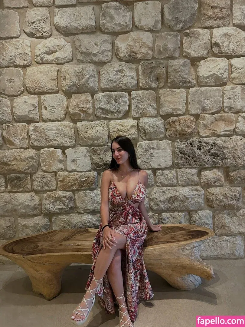 Sara Avni Onlyfans Photo Gallery 