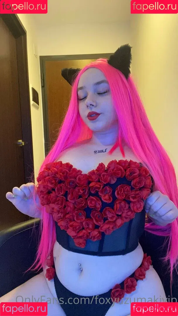 cosplayfoxyuzumaki Onlyfans Photo Gallery 