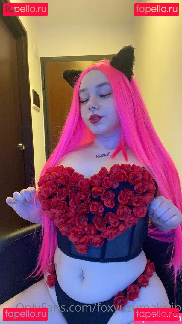 cosplayfoxyuzumaki Onlyfans Photo Gallery 