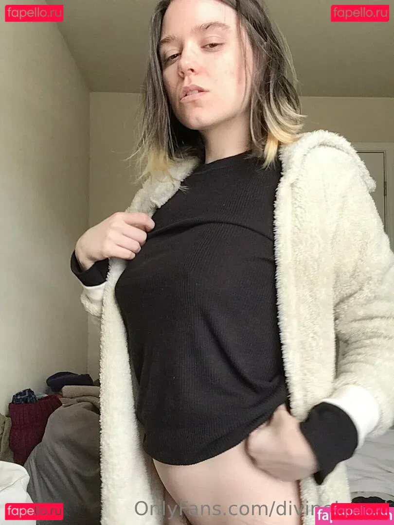 divinebunni Onlyfans Photo Gallery 