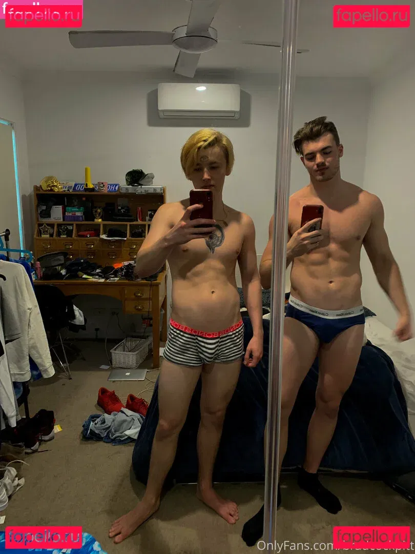 bradcockpitt Onlyfans Photo Gallery 