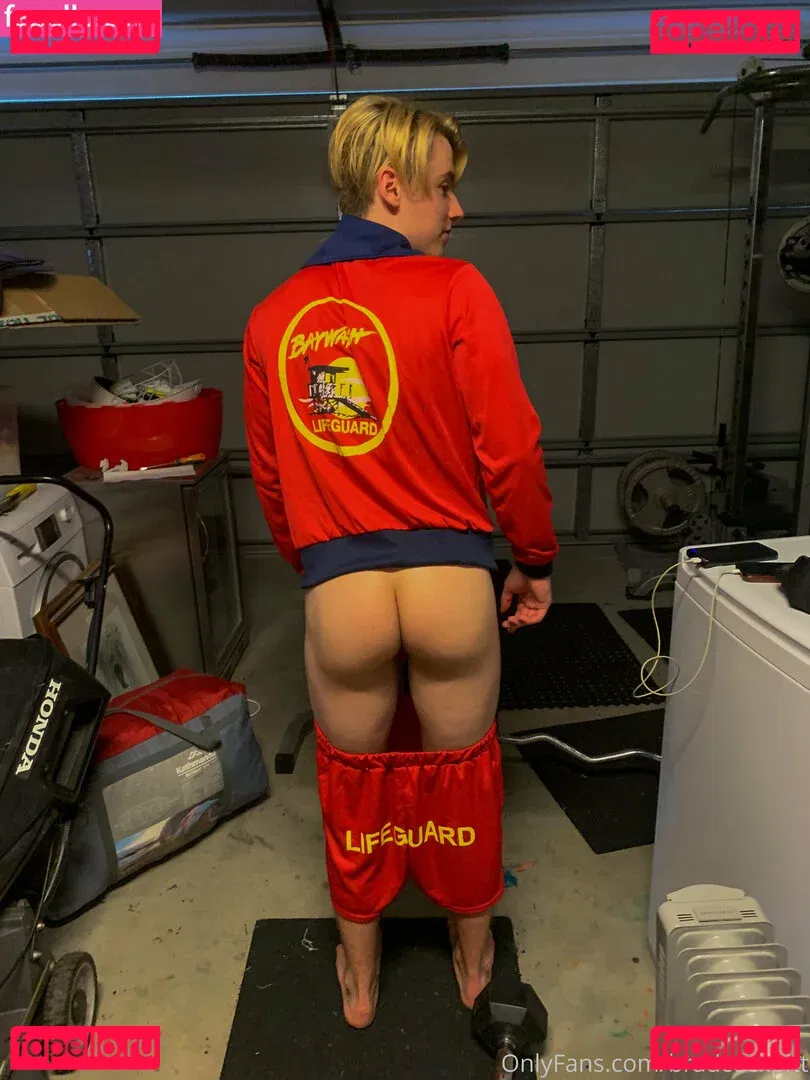 bradcockpitt Onlyfans Photo Gallery 