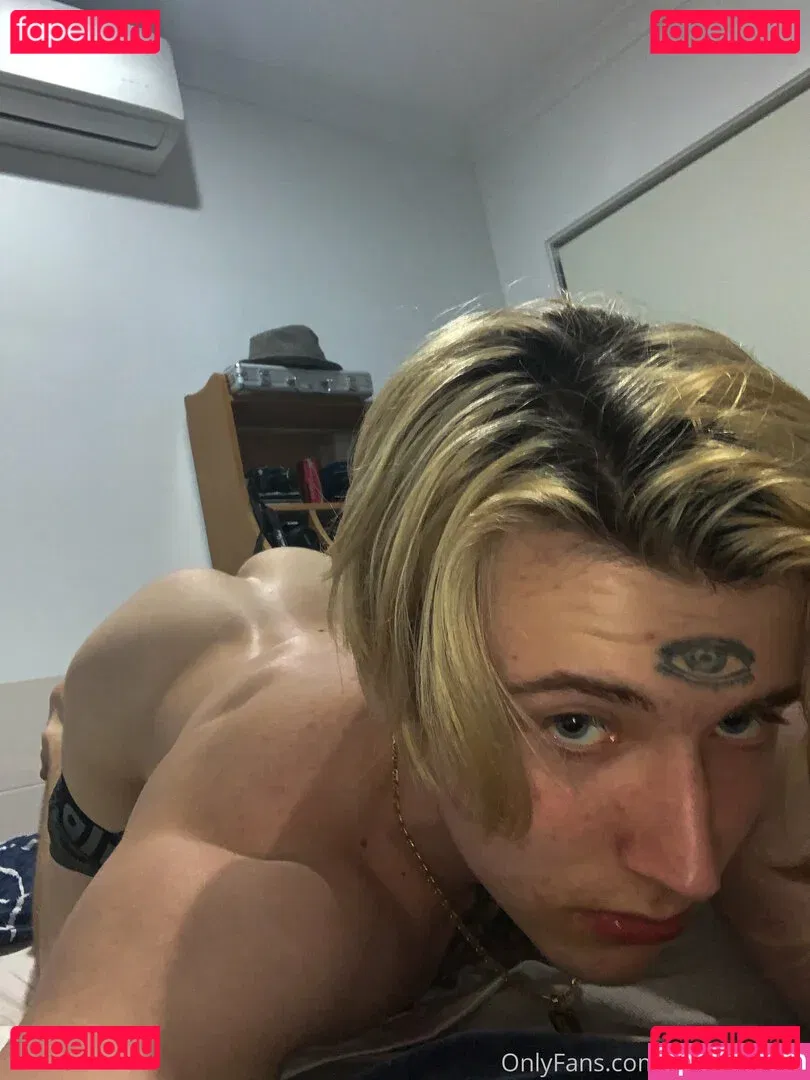 bradcockpitt Onlyfans Photo Gallery 