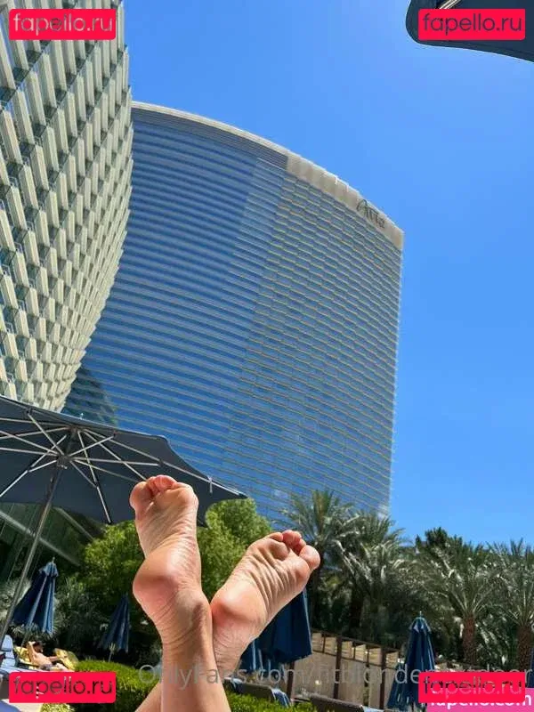 fitblondenextdoor Onlyfans Photo Gallery 