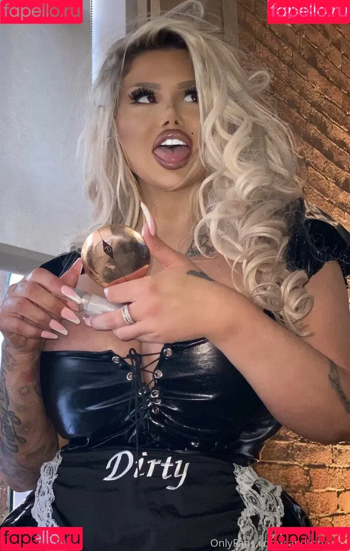 candycharms Onlyfans Photo Gallery 