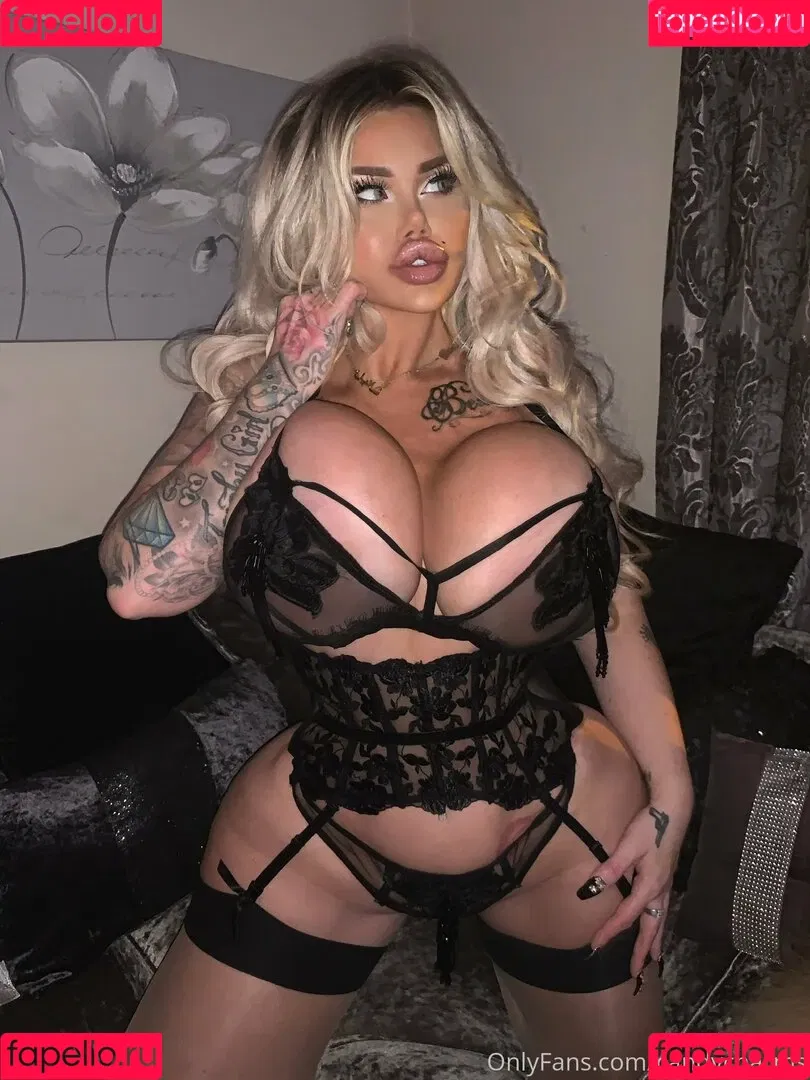 candycharms Onlyfans Photo Gallery 