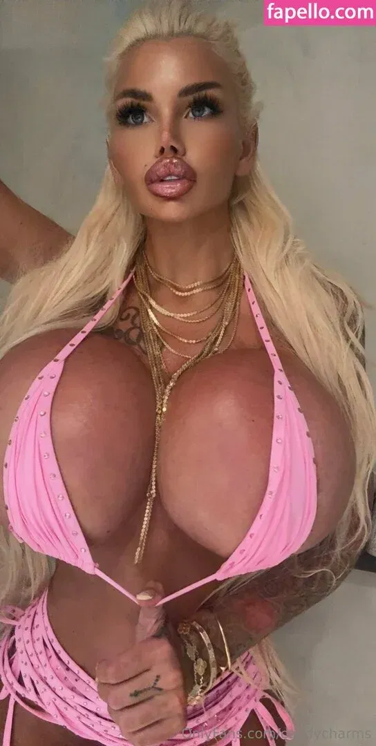 candycharms Onlyfans Photo Gallery 