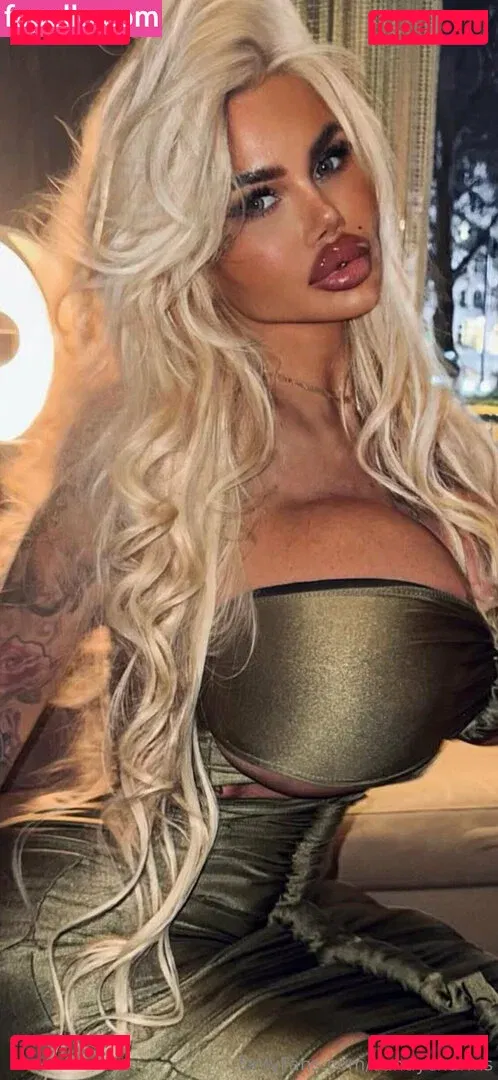 candycharms Onlyfans Photo Gallery 