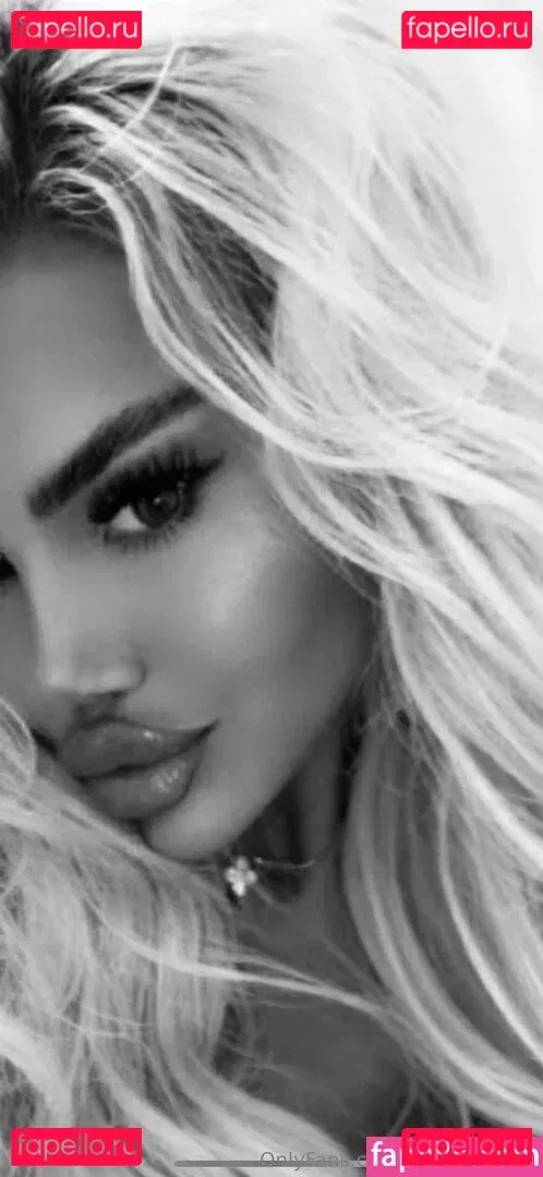 candycharms Onlyfans Photo Gallery 