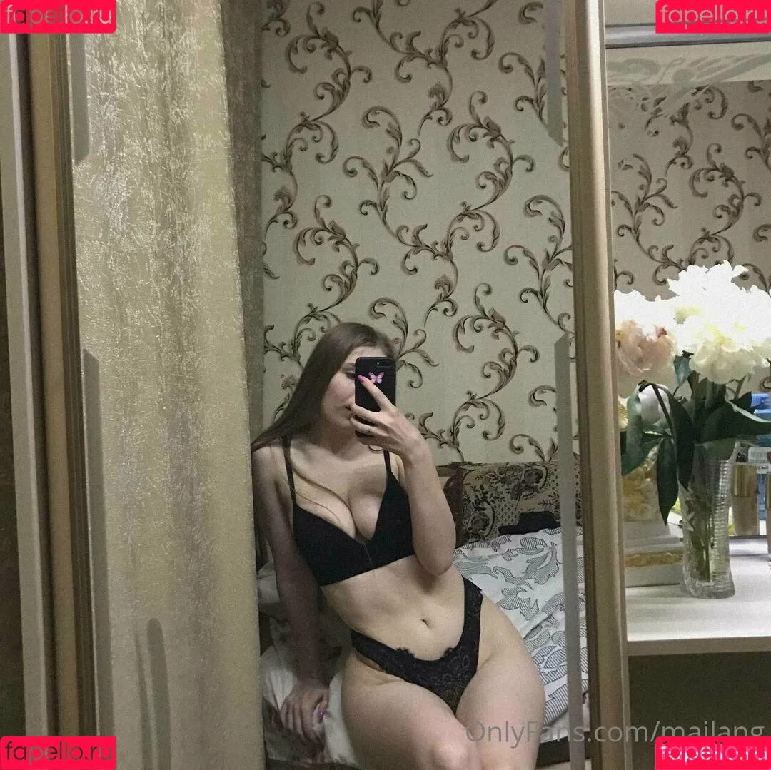 mailang Onlyfans Photo Gallery 