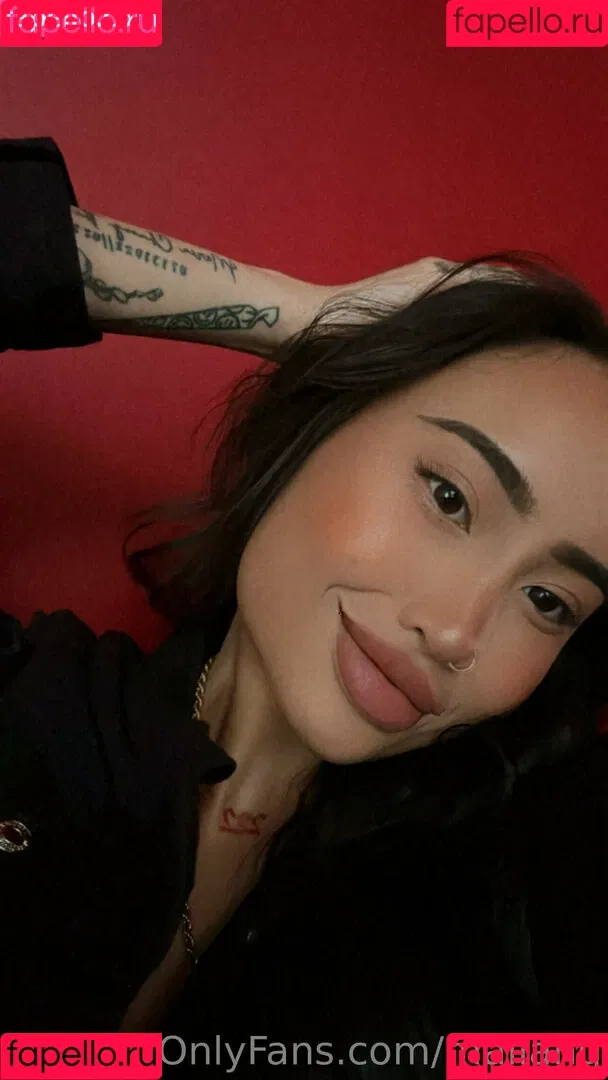 mailang Onlyfans Photo Gallery 