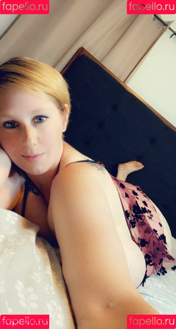 cicicountrygrl Onlyfans Photo Gallery 