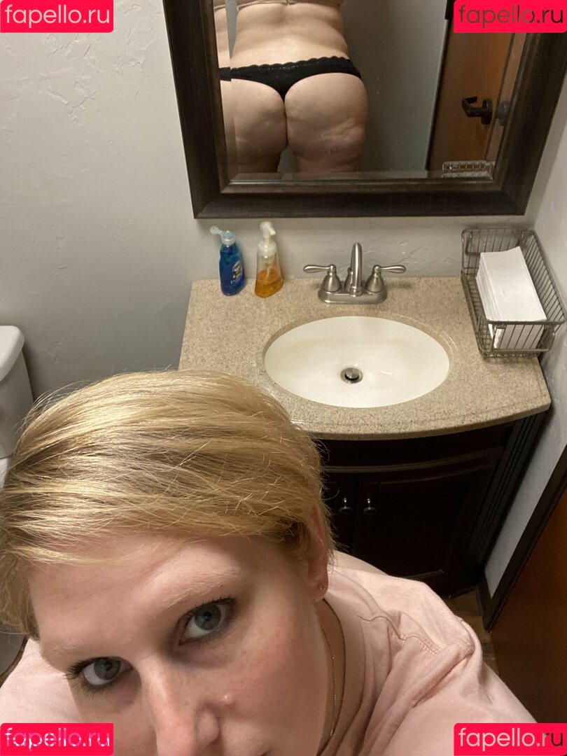 cicicountrygrl Onlyfans Photo Gallery 