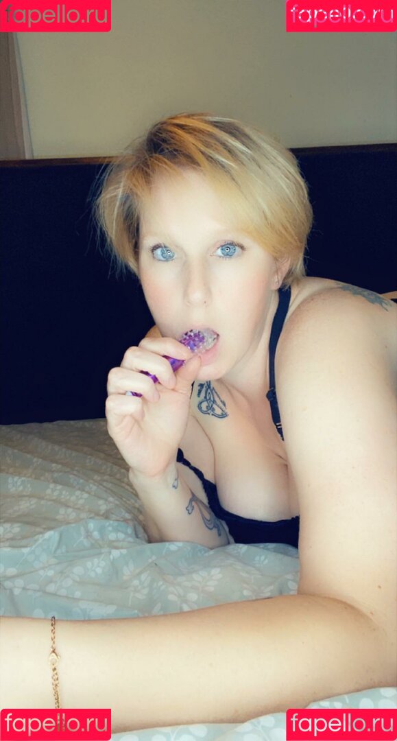 cicicountrygrl Onlyfans Photo Gallery 