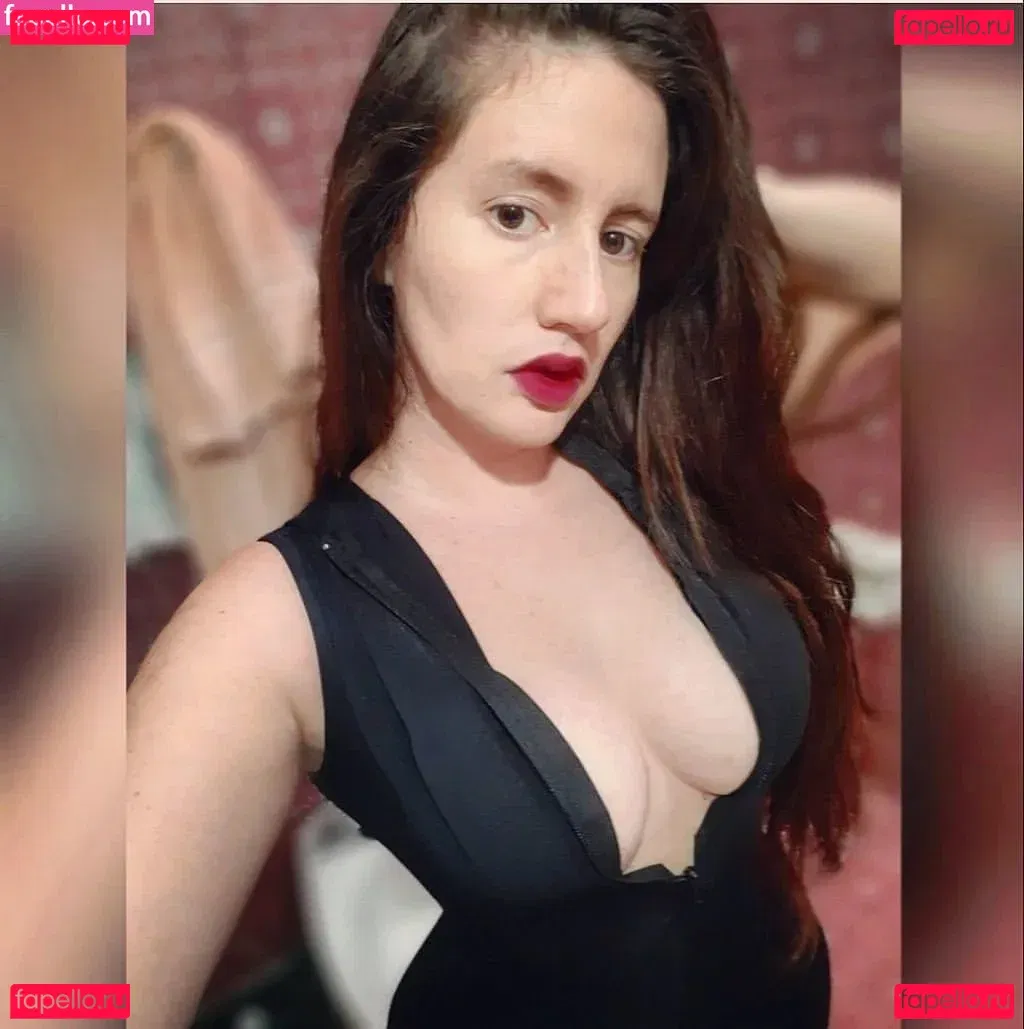 Antonella Greco Onlyfans Photo Gallery 