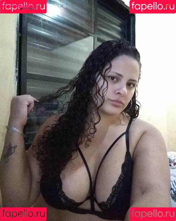 Rafaela Onlyfans Photo Gallery 