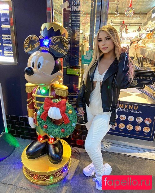 Rafaela Nude Onlyfans Photo 7