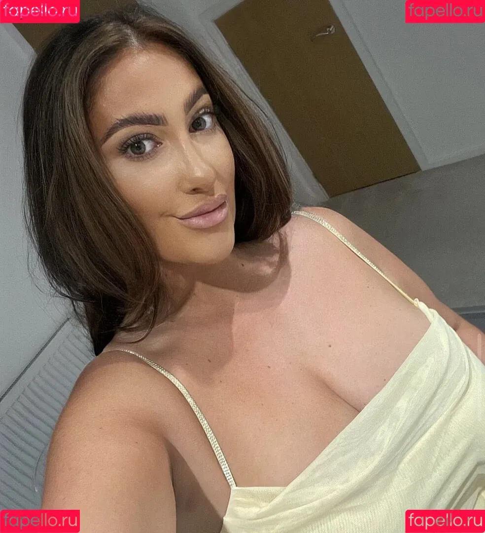 Kirstie V Onlyfans Photo Gallery 