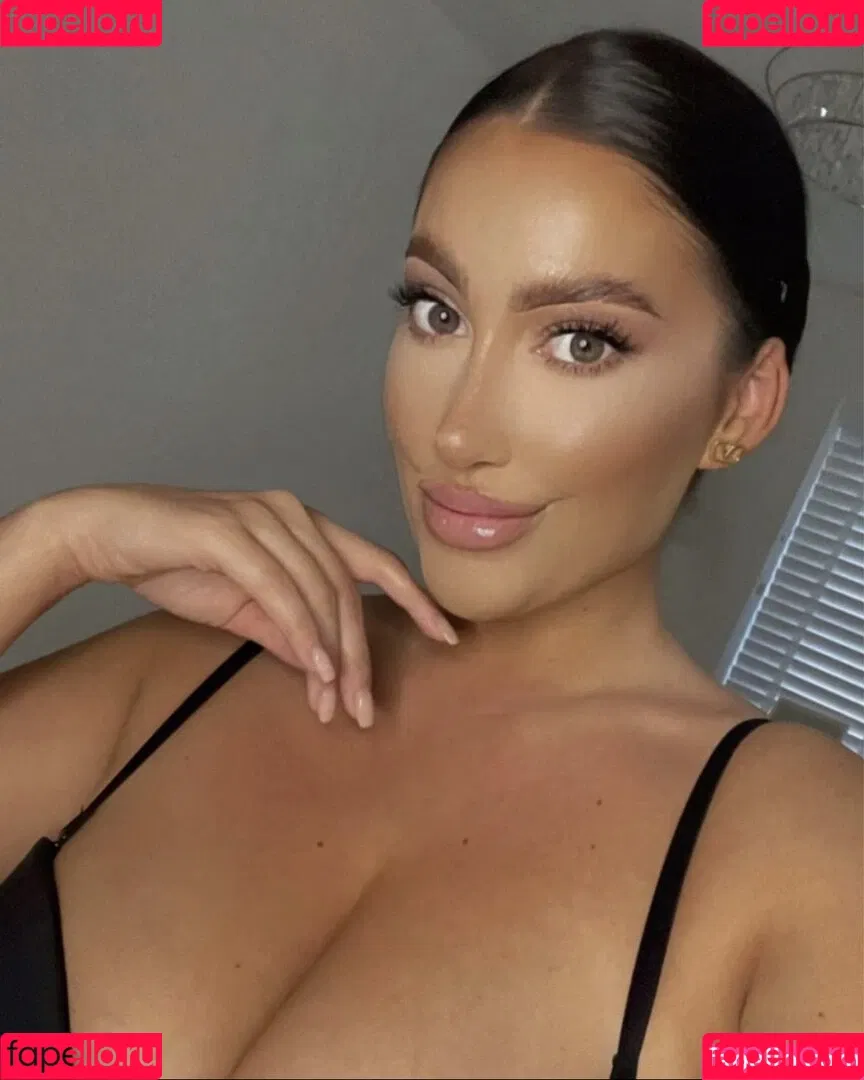 Kirstie V Onlyfans Photo Gallery 