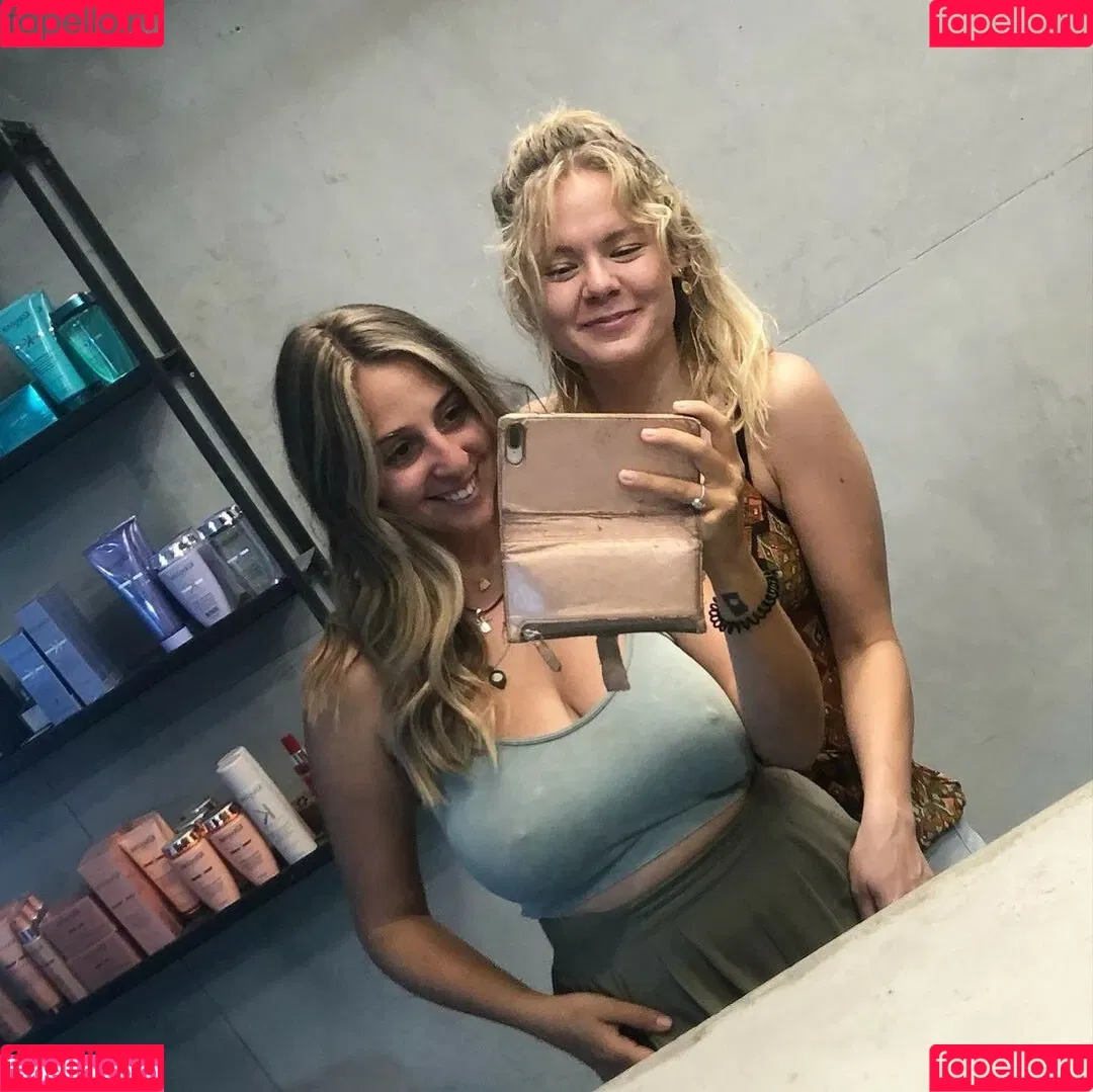 Wears_ren Onlyfans Photo Gallery 