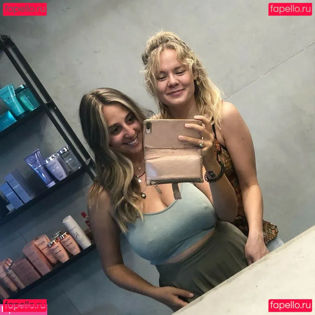 Wears_ren Onlyfans Photo Gallery 