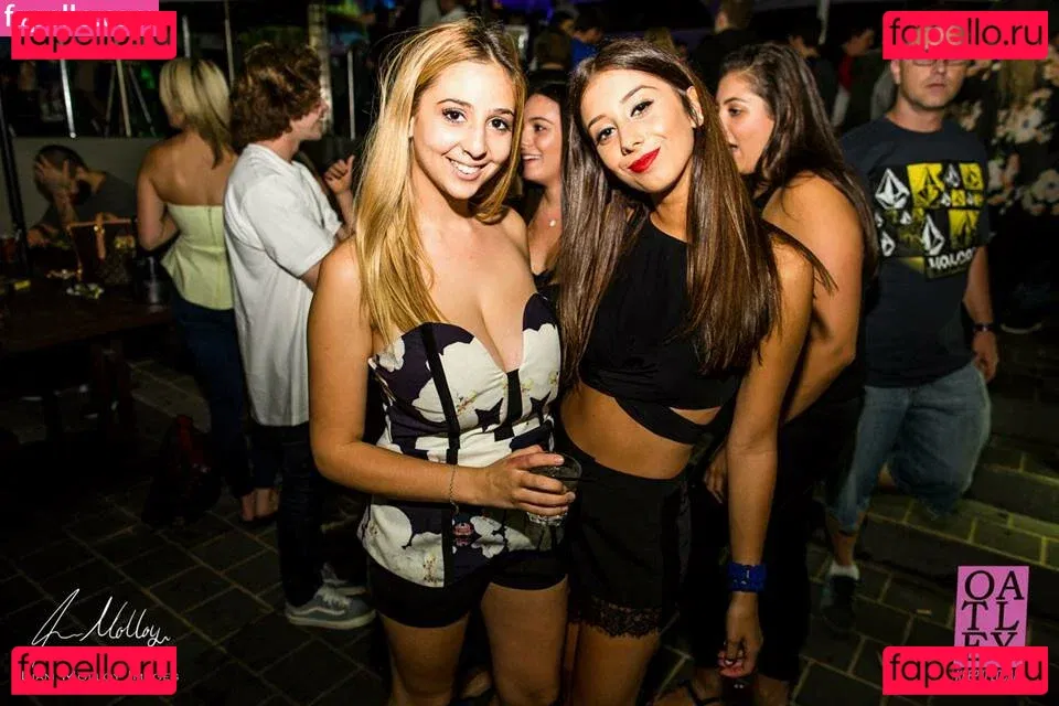 Wears_ren Onlyfans Photo Gallery 