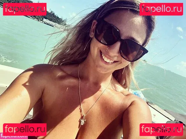 Wears_ren Onlyfans Photo Gallery 