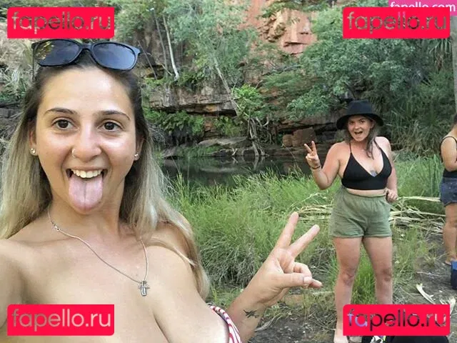 Wears_ren Onlyfans Photo Gallery 