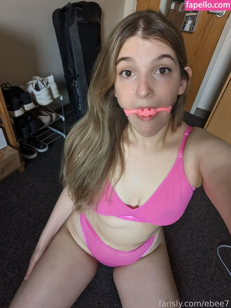 Ebee7 Onlyfans Photo Gallery 