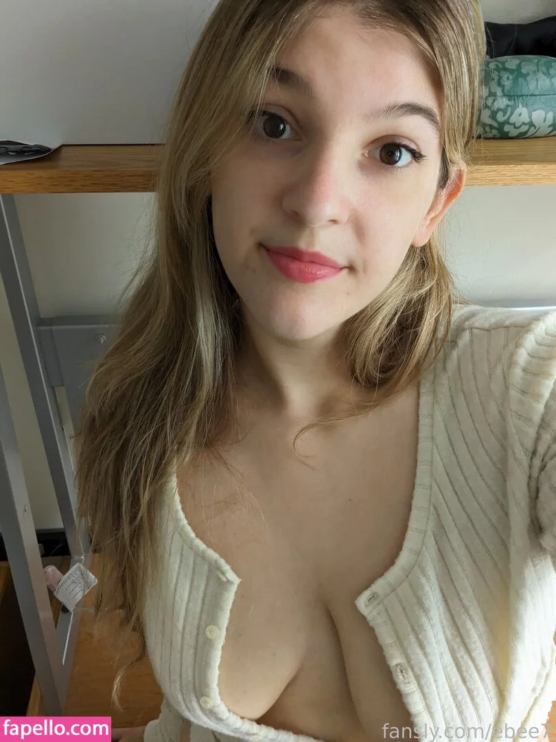 Ebee7 Onlyfans Photo Gallery 