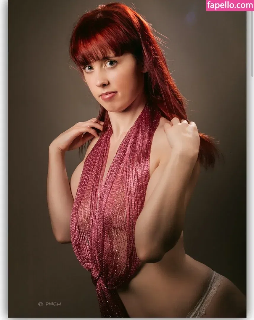 holly12x Onlyfans Photo Gallery 