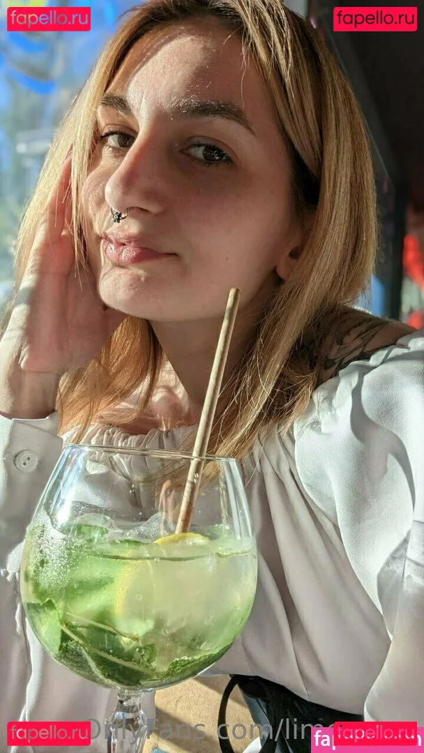 limeooow Onlyfans Photo Gallery 