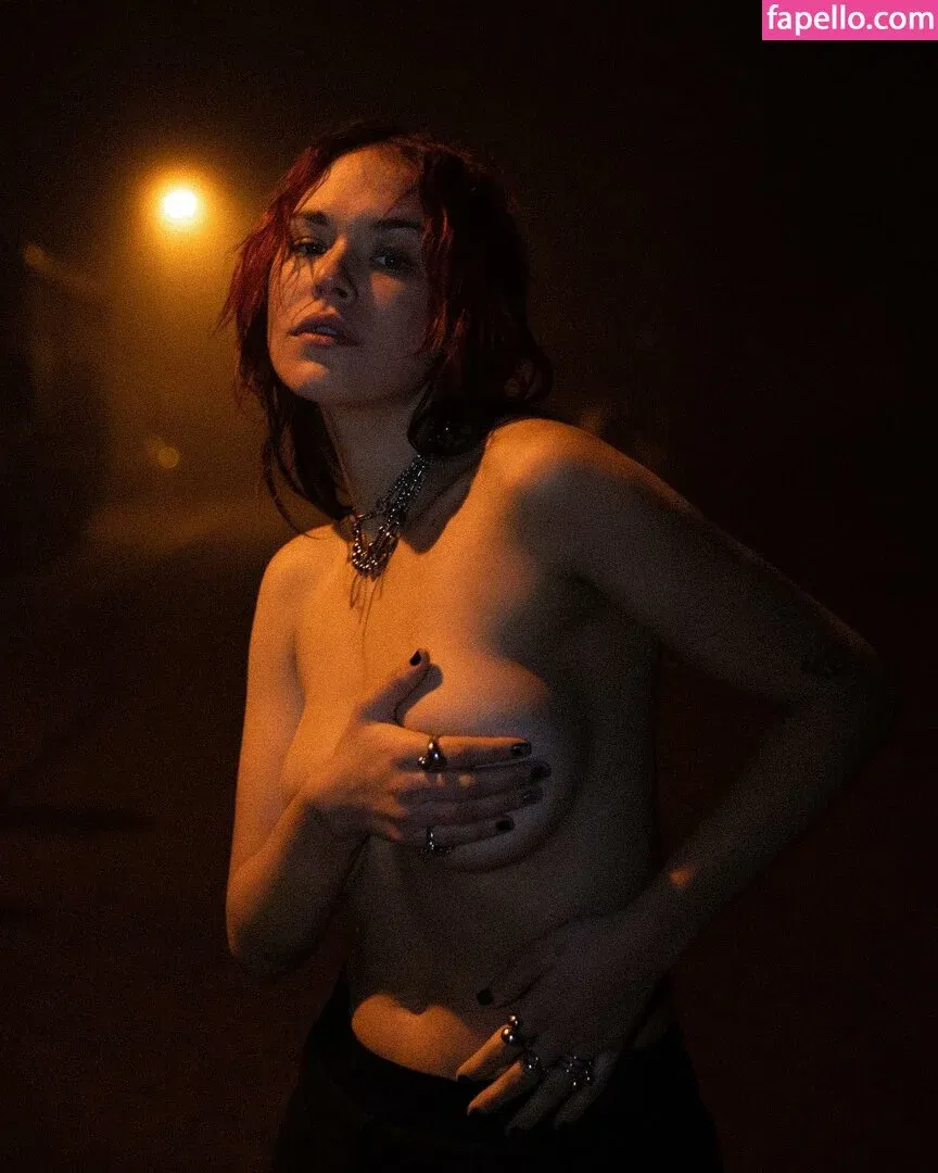 upsahl Onlyfans Photo Gallery 