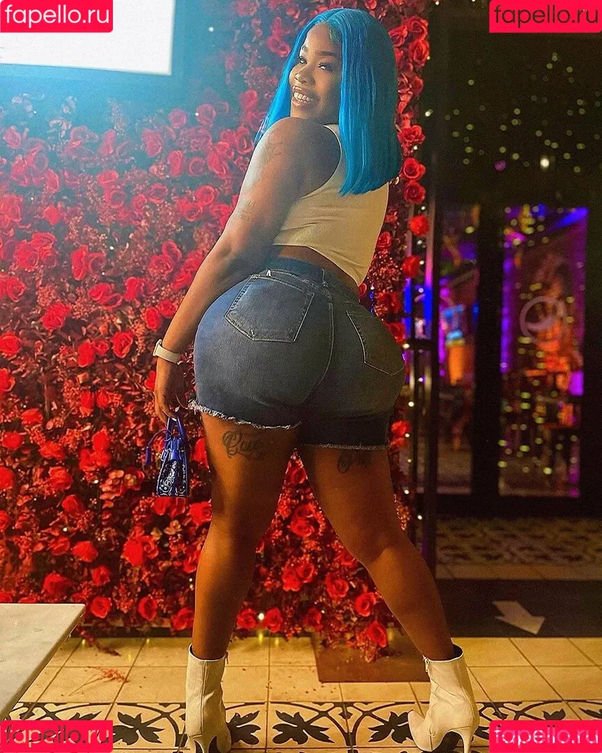 phattgirlcoco Onlyfans Photo Gallery 