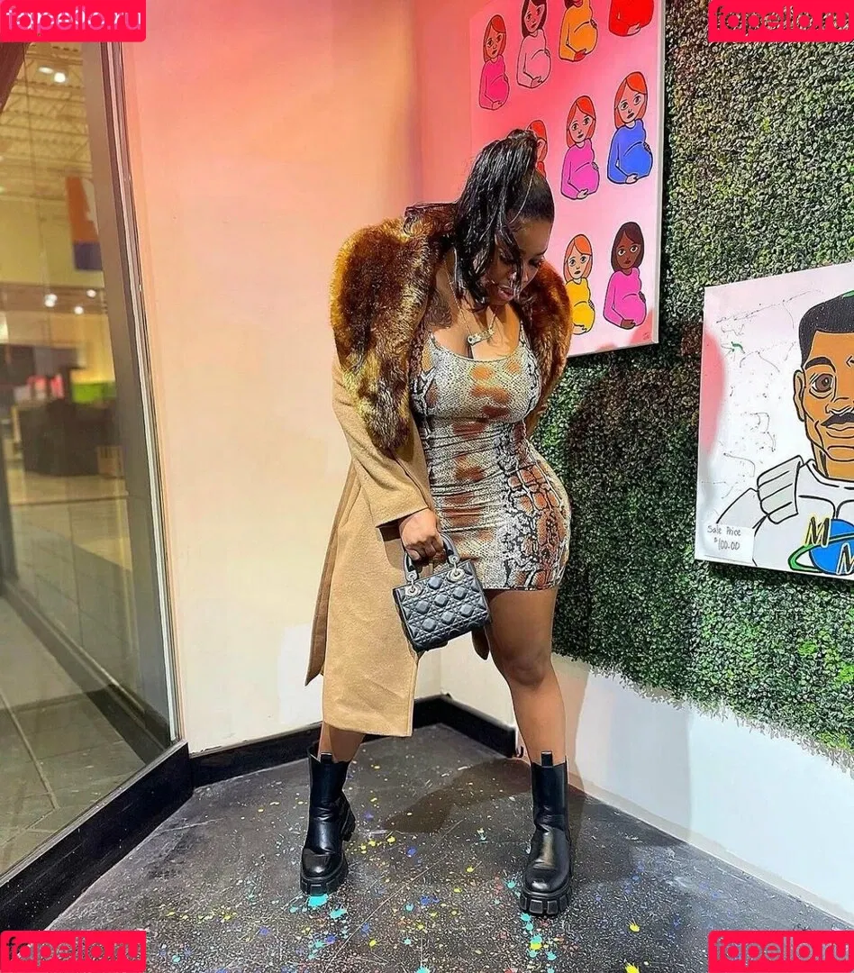 phattgirlcoco Onlyfans Photo Gallery 