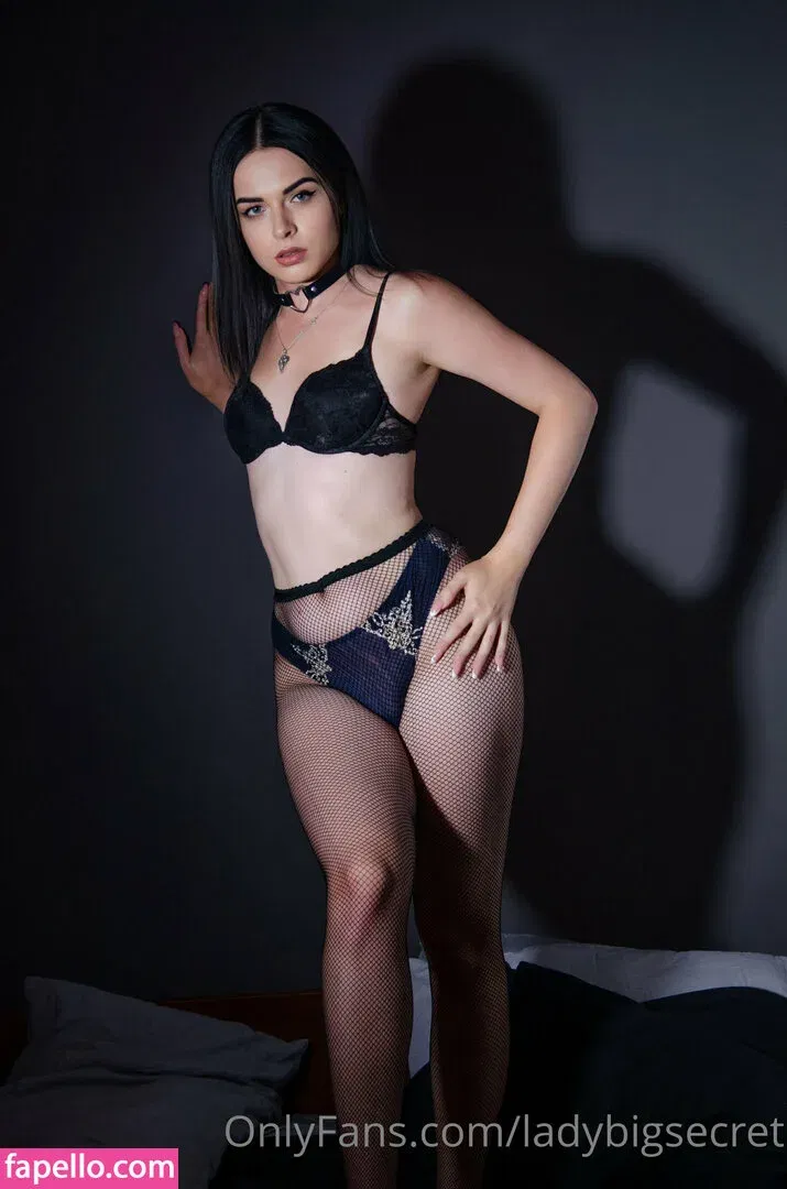 ladybigsecret Onlyfans Photo Gallery 