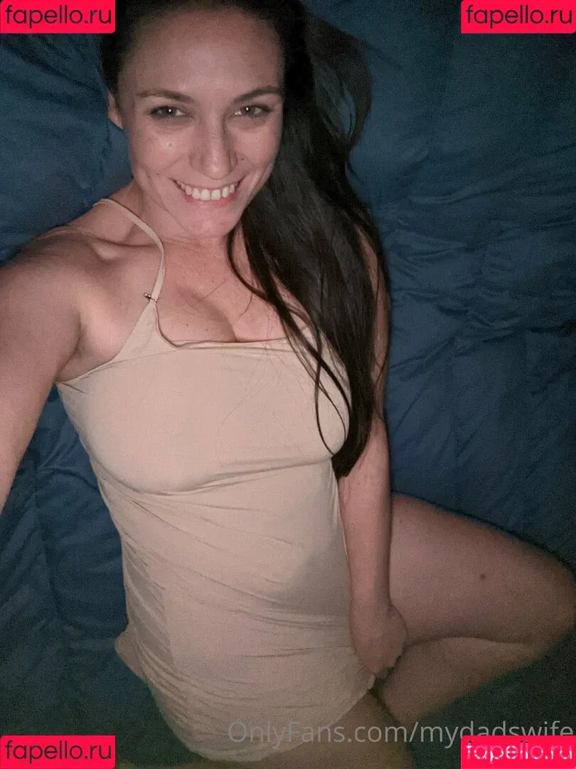 mydadswife Onlyfans Photo Gallery 