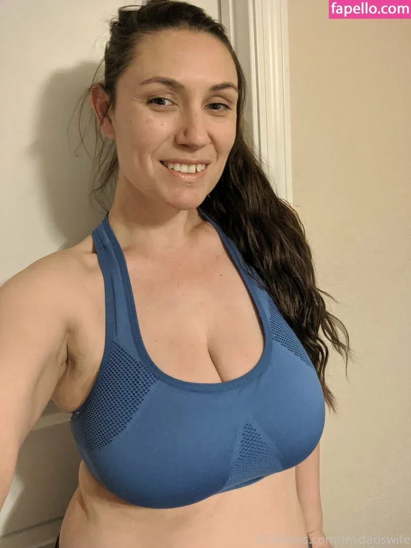 mydadswife Onlyfans Photo Gallery 