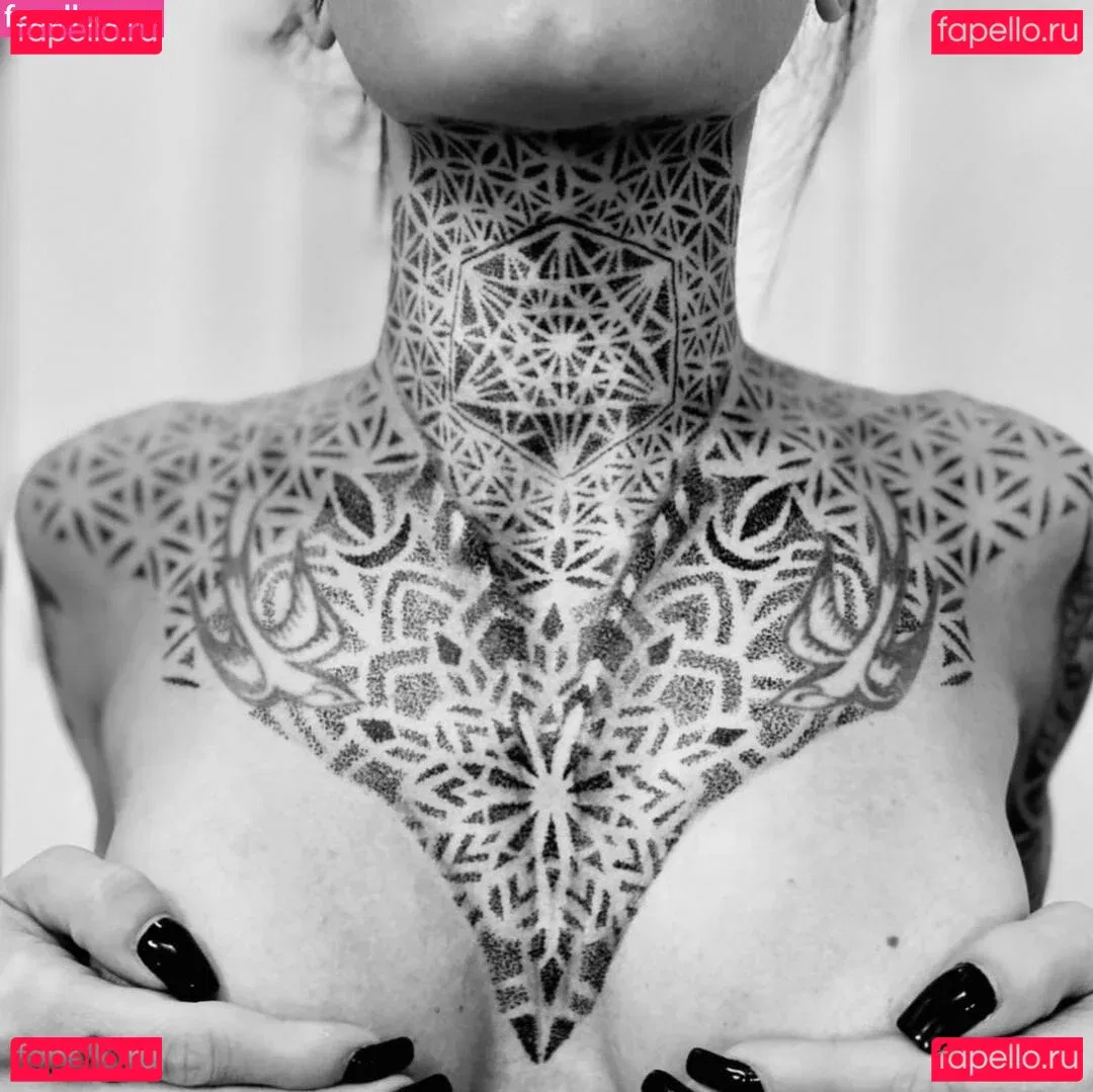 Victoria Carioni Onlyfans Photo Gallery 