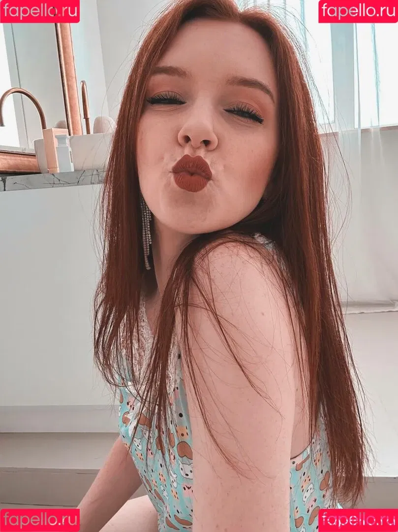 foxperry Onlyfans Photo Gallery 