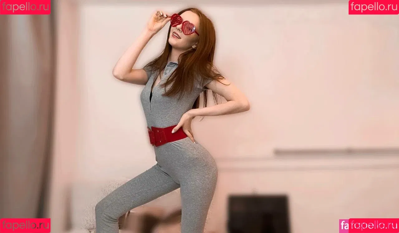 foxperry Onlyfans Photo Gallery 