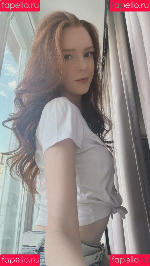 foxperry Onlyfans Photo Gallery 